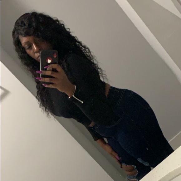 Meet Your Posher - Picture 1 of 5